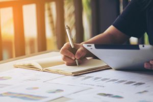 business-women-signature-document
